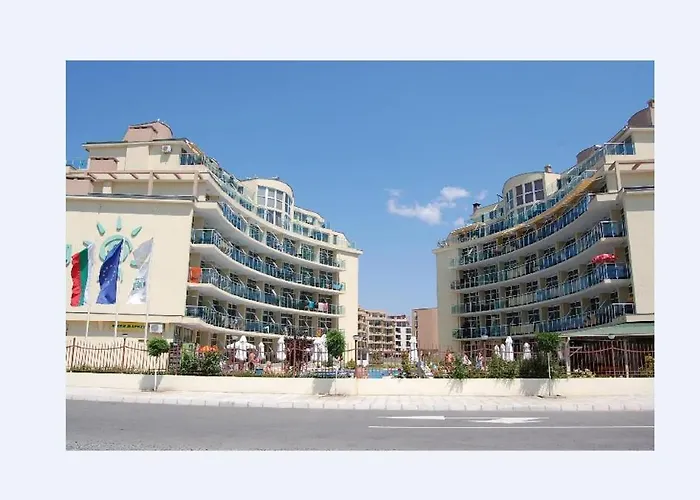 Julia Family Apartments