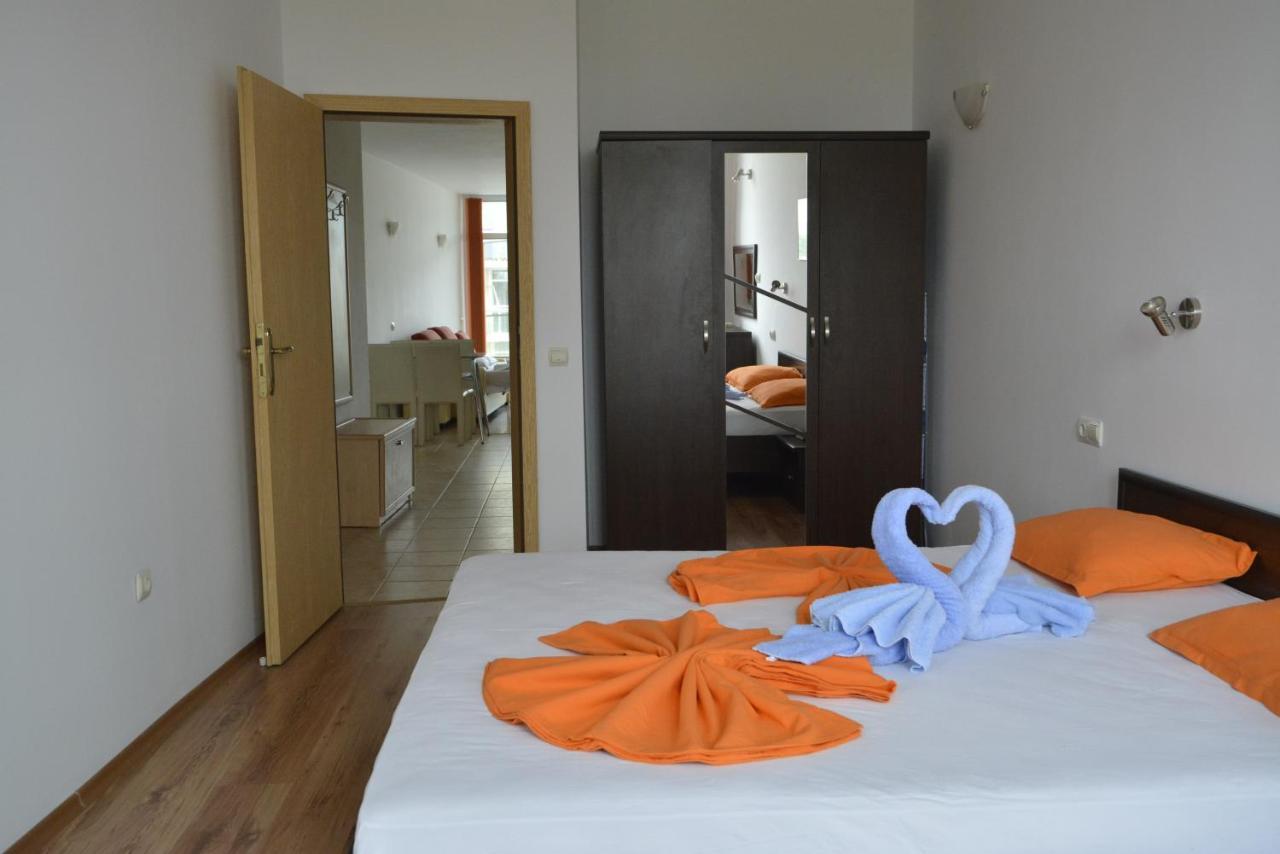Aparthotel Julia Family 3*